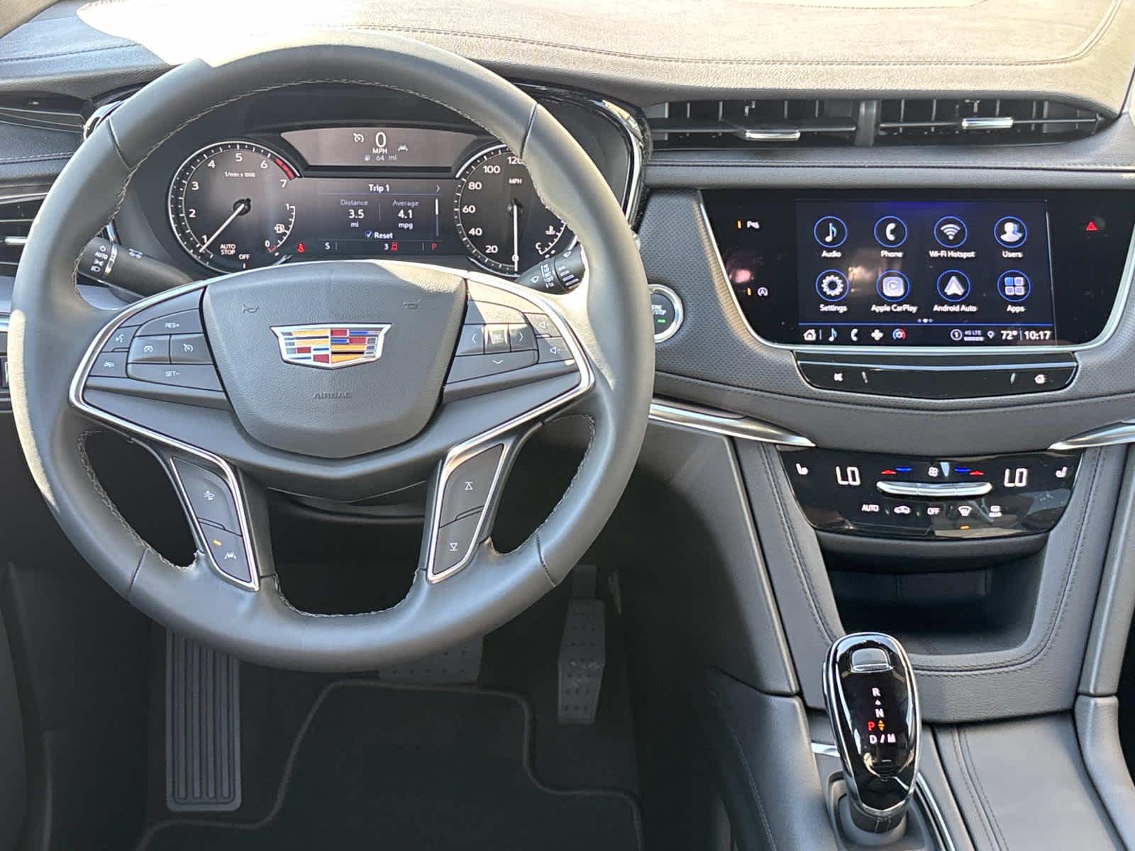 2025 Cadillac XT5 Luxury