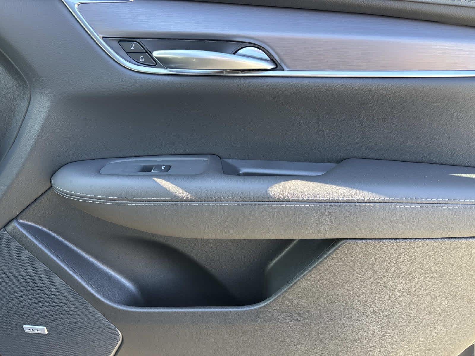 2025 Cadillac XT5 Luxury