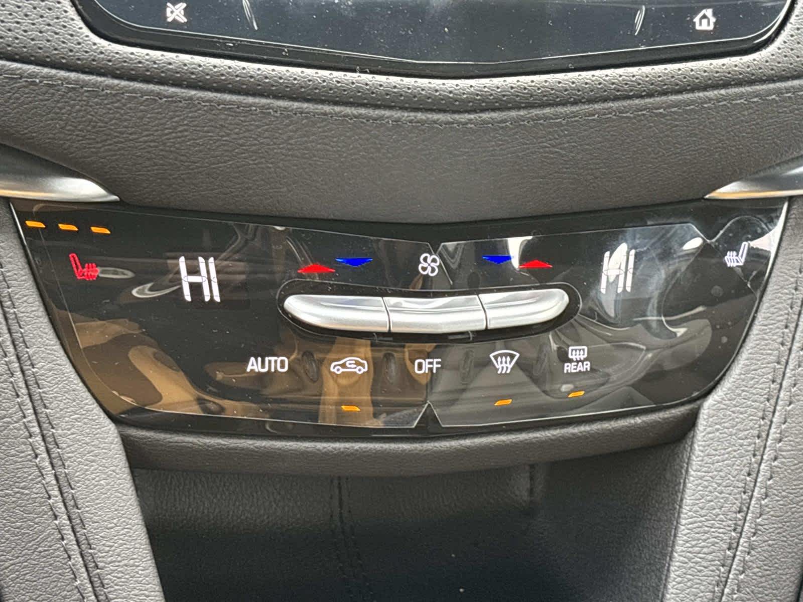 2026 Cadillac XT5 Luxury