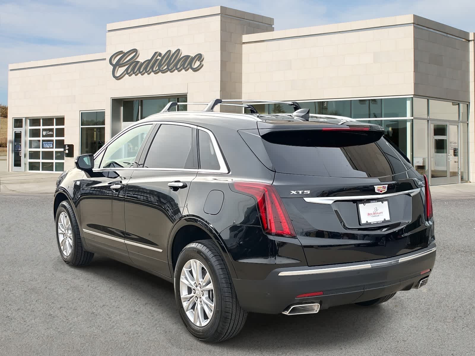 2026 Cadillac XT5 Luxury