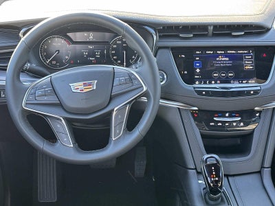 2026 Cadillac XT5 Luxury