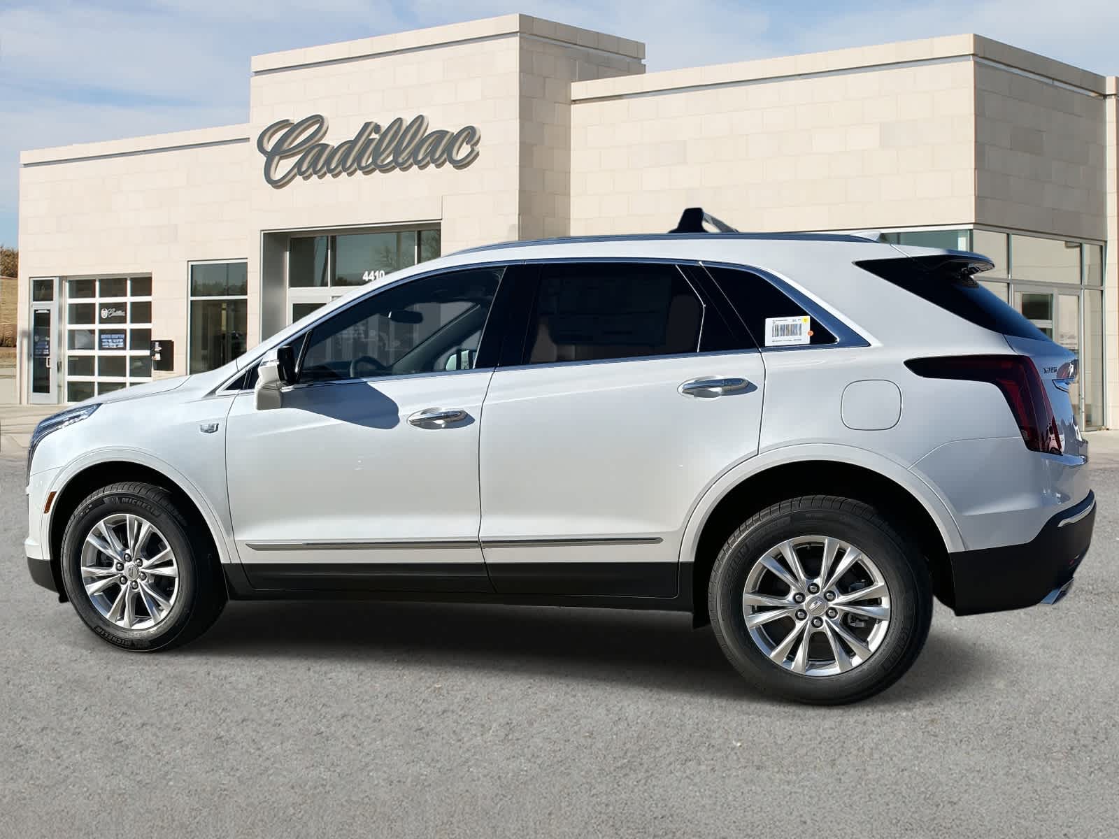 2026 Cadillac XT5 Luxury