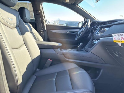 2026 Cadillac XT5 Luxury