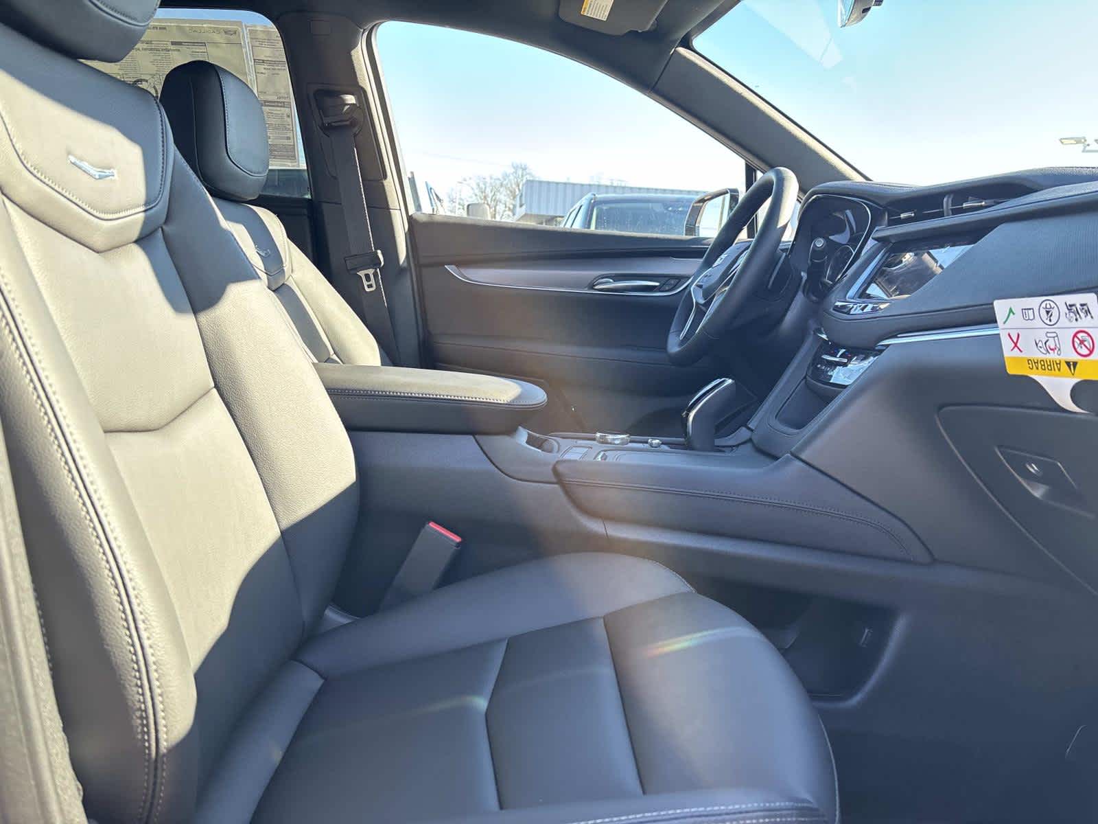 2026 Cadillac XT5 Luxury