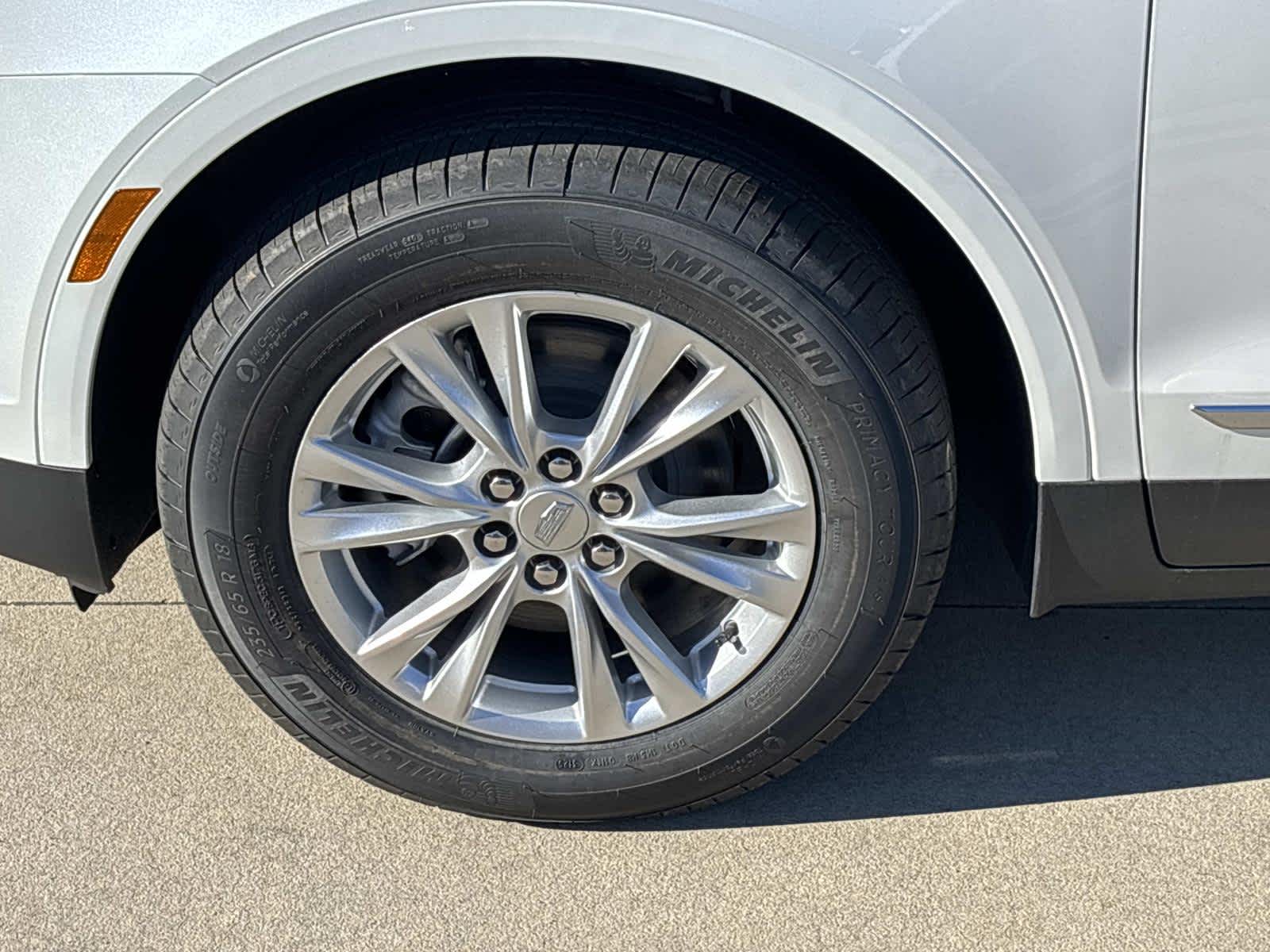 2026 Cadillac XT5 Luxury