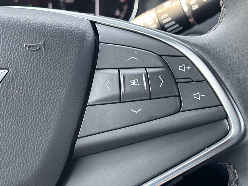 2026 Cadillac XT5 Luxury