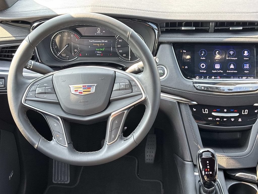 2026 Cadillac XT5 Luxury