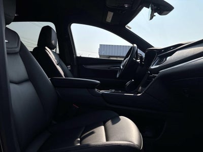 2026 Cadillac XT5 Luxury