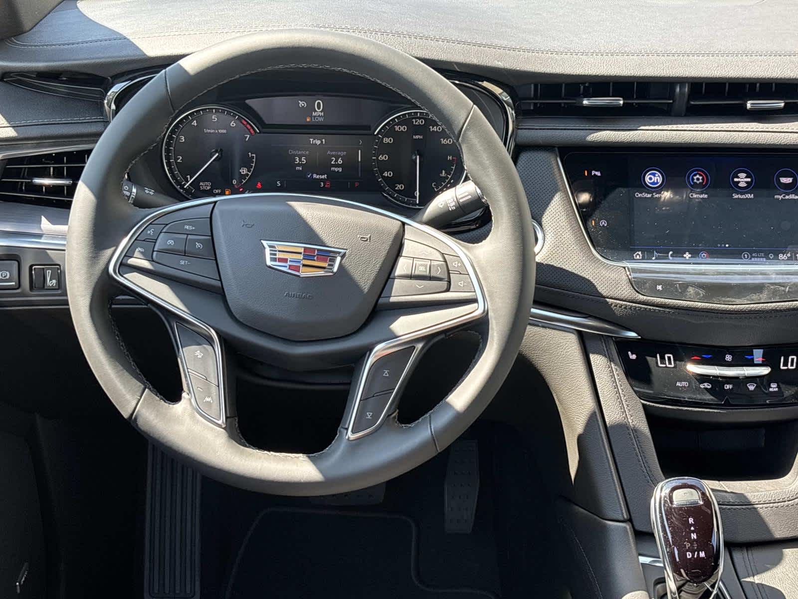 2026 Cadillac XT5 Luxury