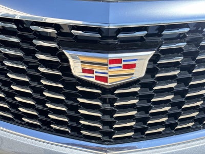 2026 Cadillac XT5 Luxury