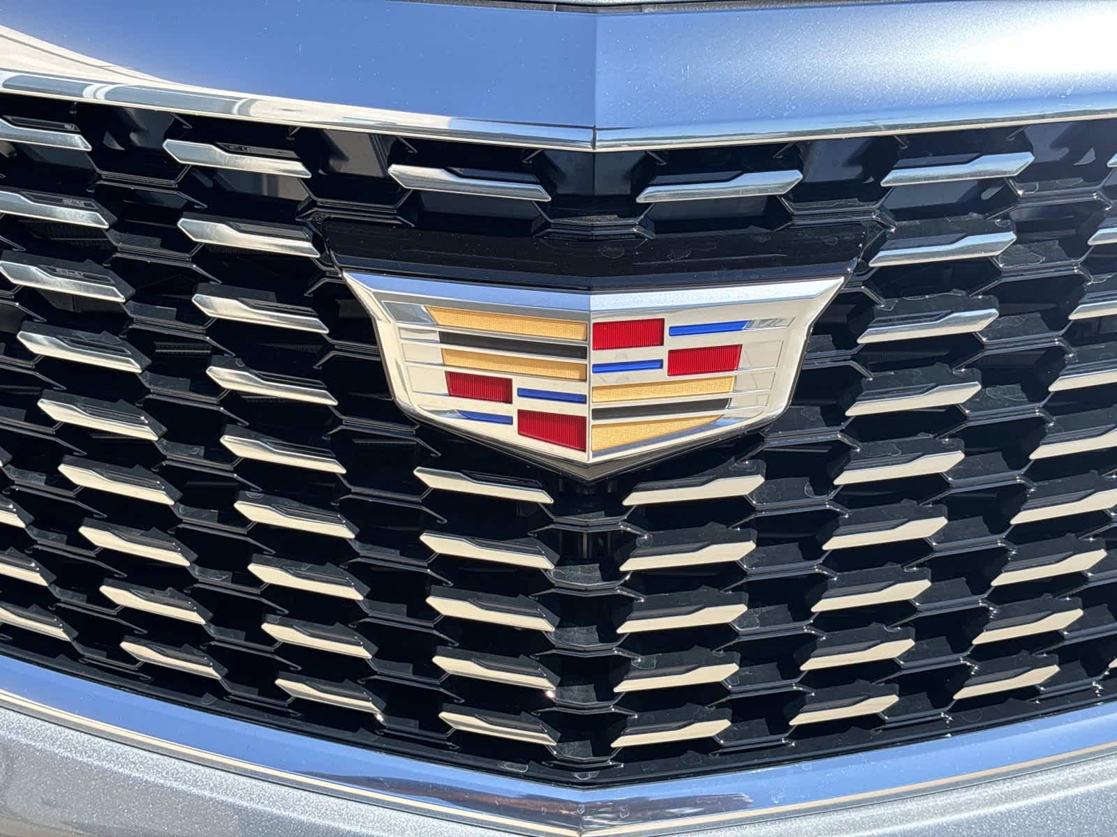 2026 Cadillac XT5 Luxury