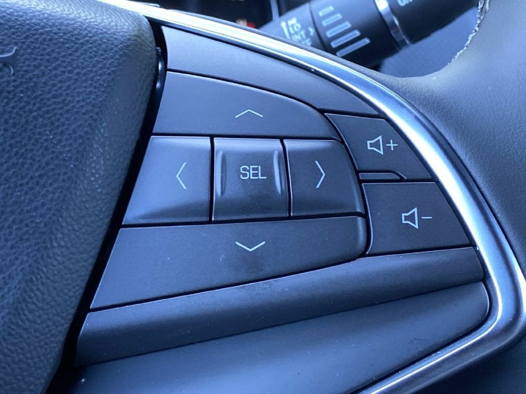 2026 Cadillac XT5 Luxury