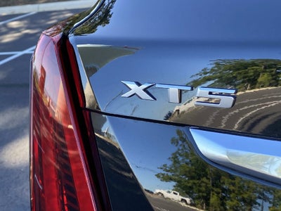 2026 Cadillac XT5 Luxury