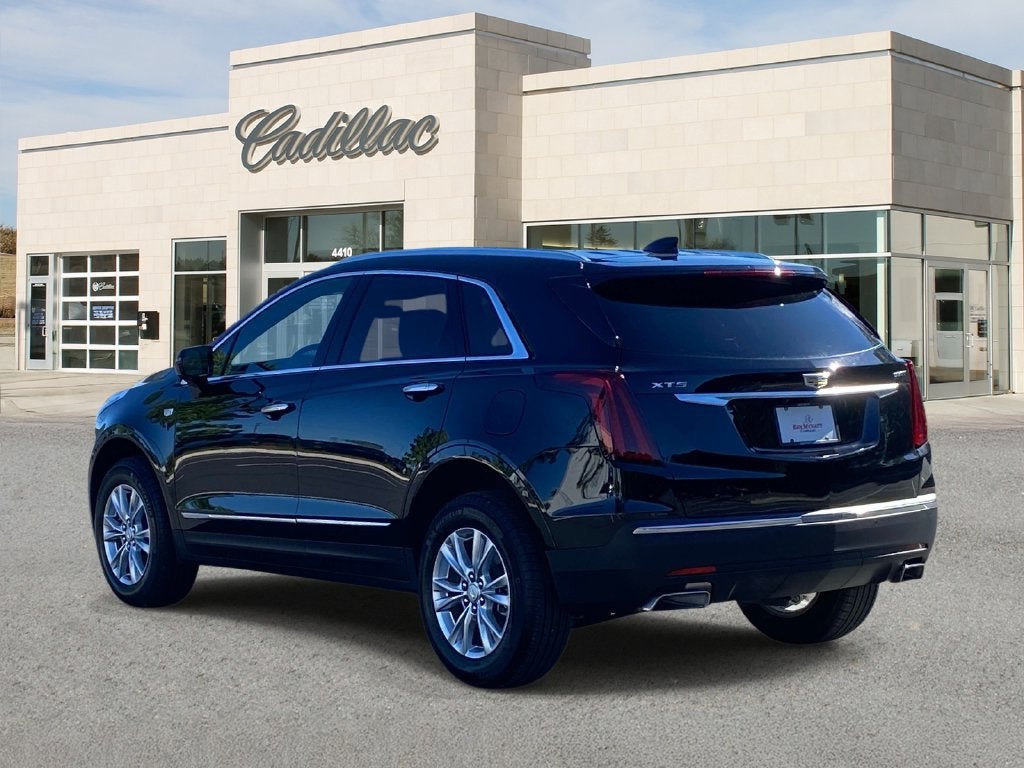 2026 Cadillac XT5 Luxury