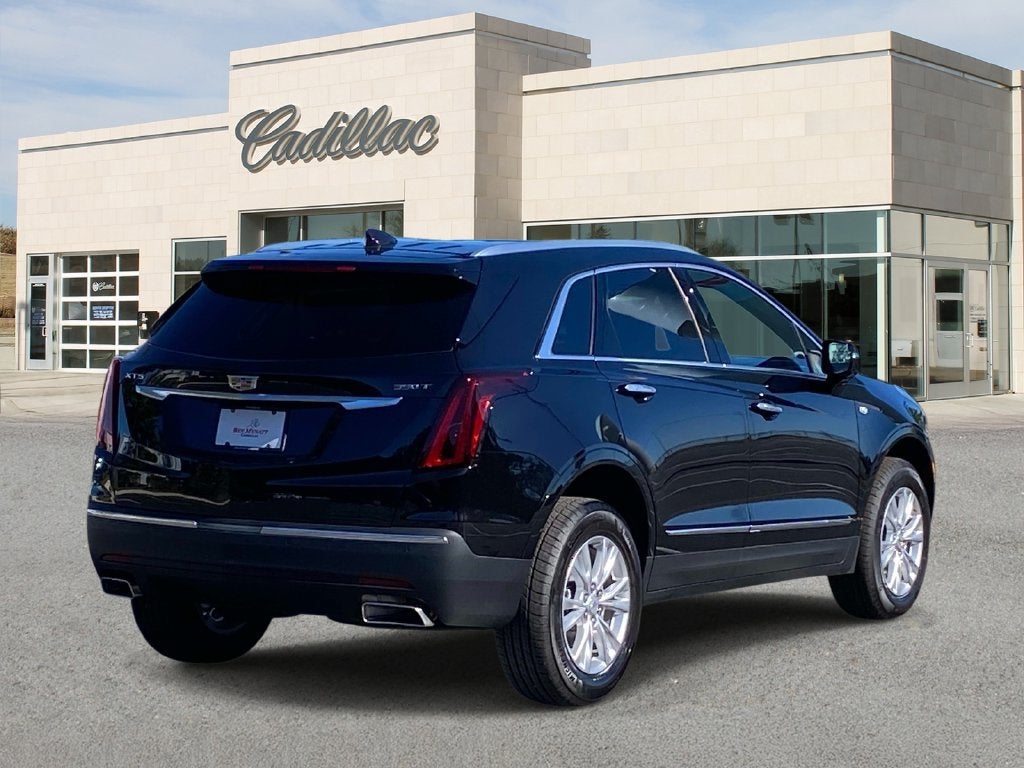 2026 Cadillac XT5 Luxury