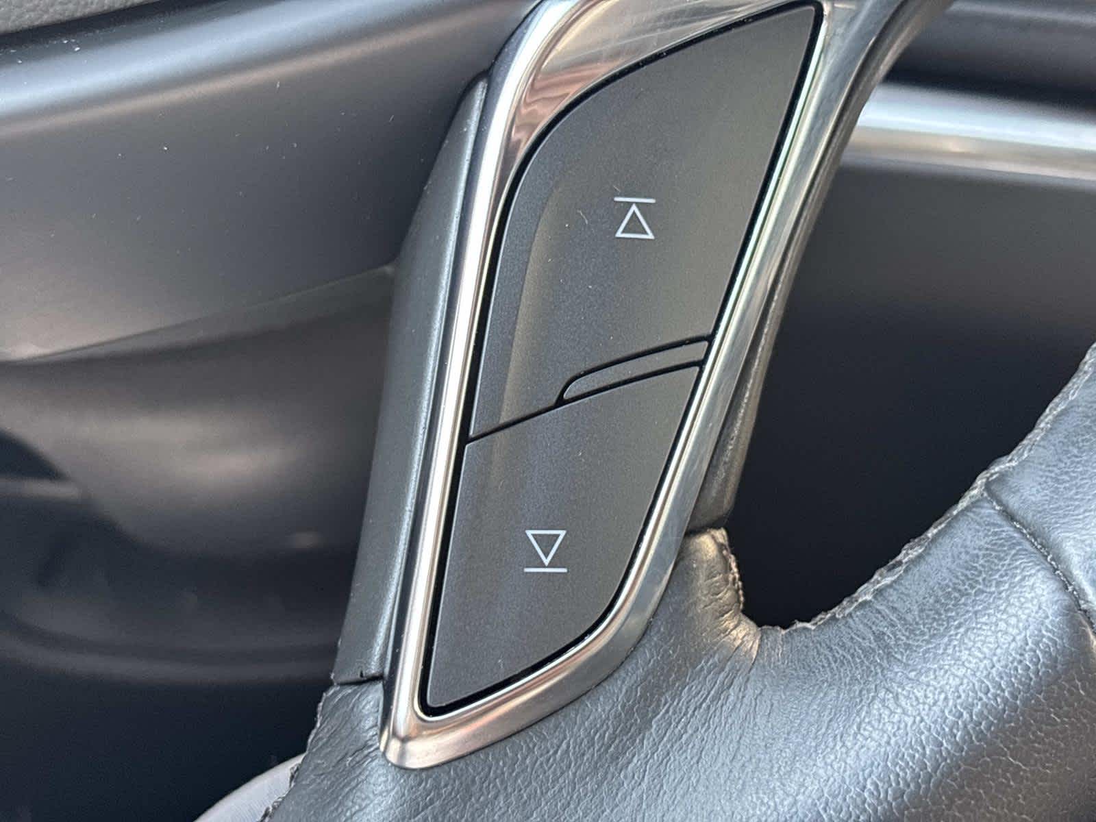 2023 Cadillac XT5 Luxury