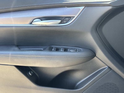 2023 Cadillac XT5 Luxury