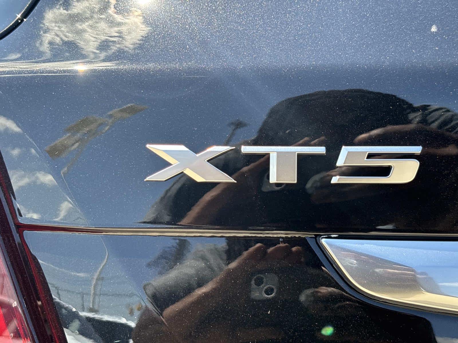 2026 Cadillac XT5 Premium Luxury