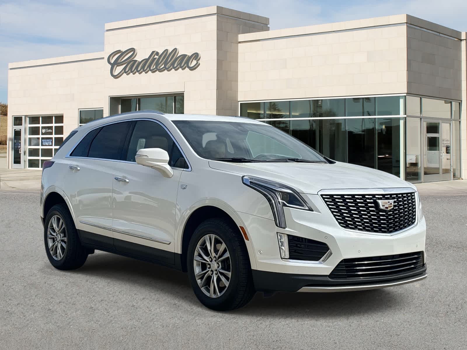 2022 Cadillac XT5 Premium Luxury