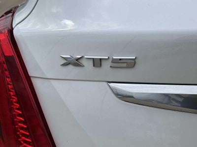 2017 Cadillac XT5 Premium Luxury FWD