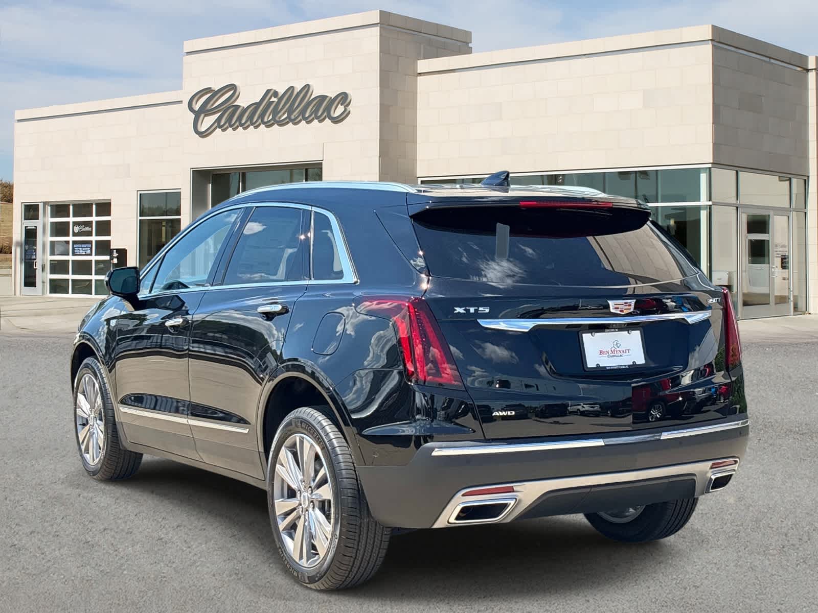 2026 Cadillac XT5 Premium Luxury