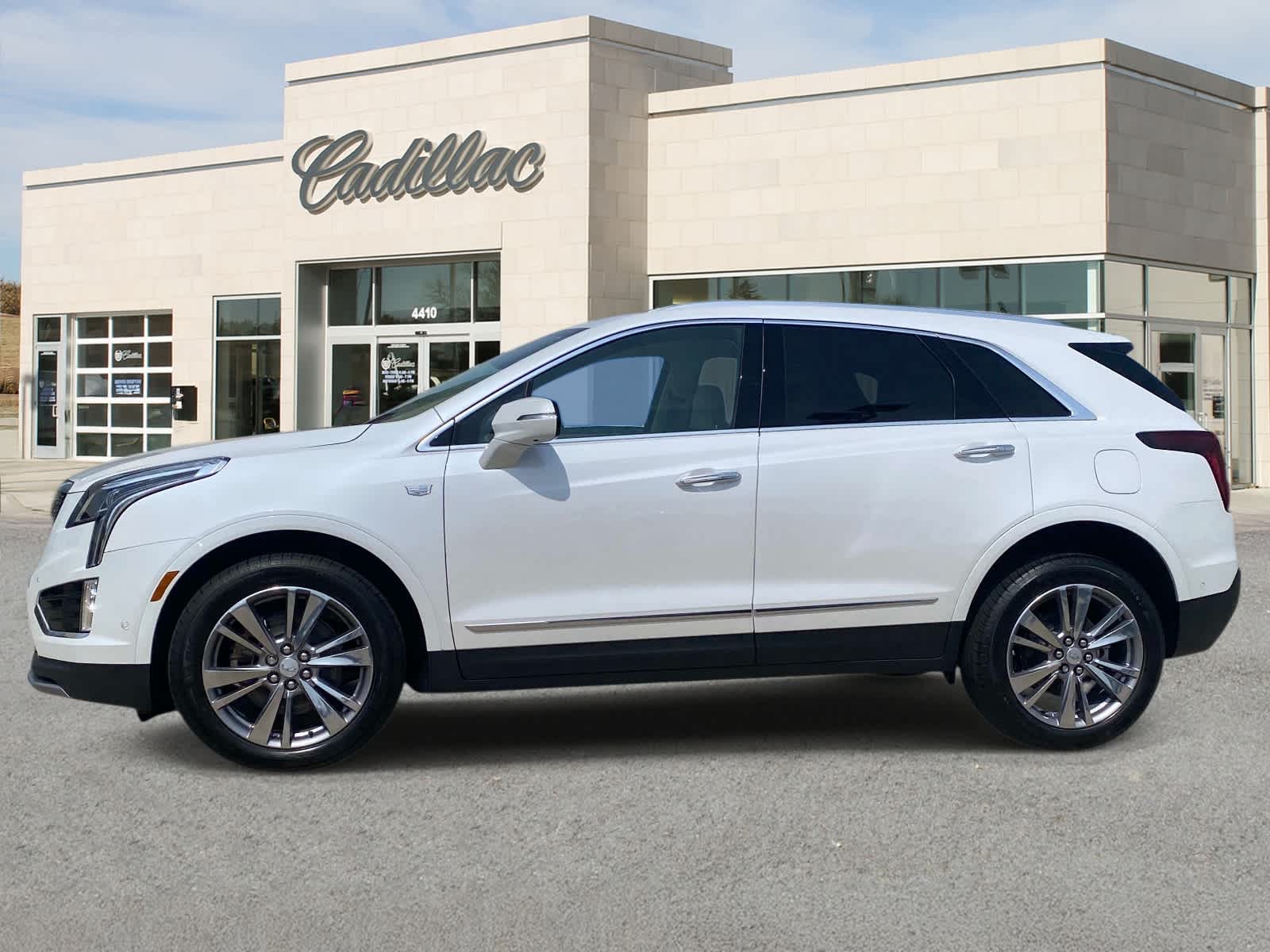 2026 Cadillac XT5 Premium Luxury