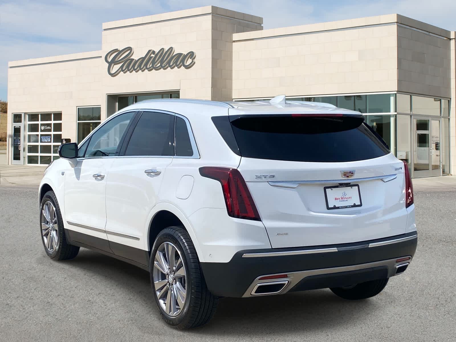 2026 Cadillac XT5 Premium Luxury