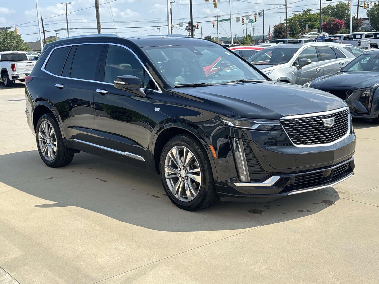 2023 Cadillac XT6 Premium Luxury