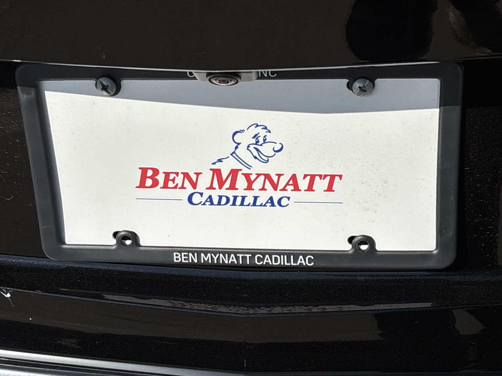 2025 Cadillac LYRIQ Luxury 2