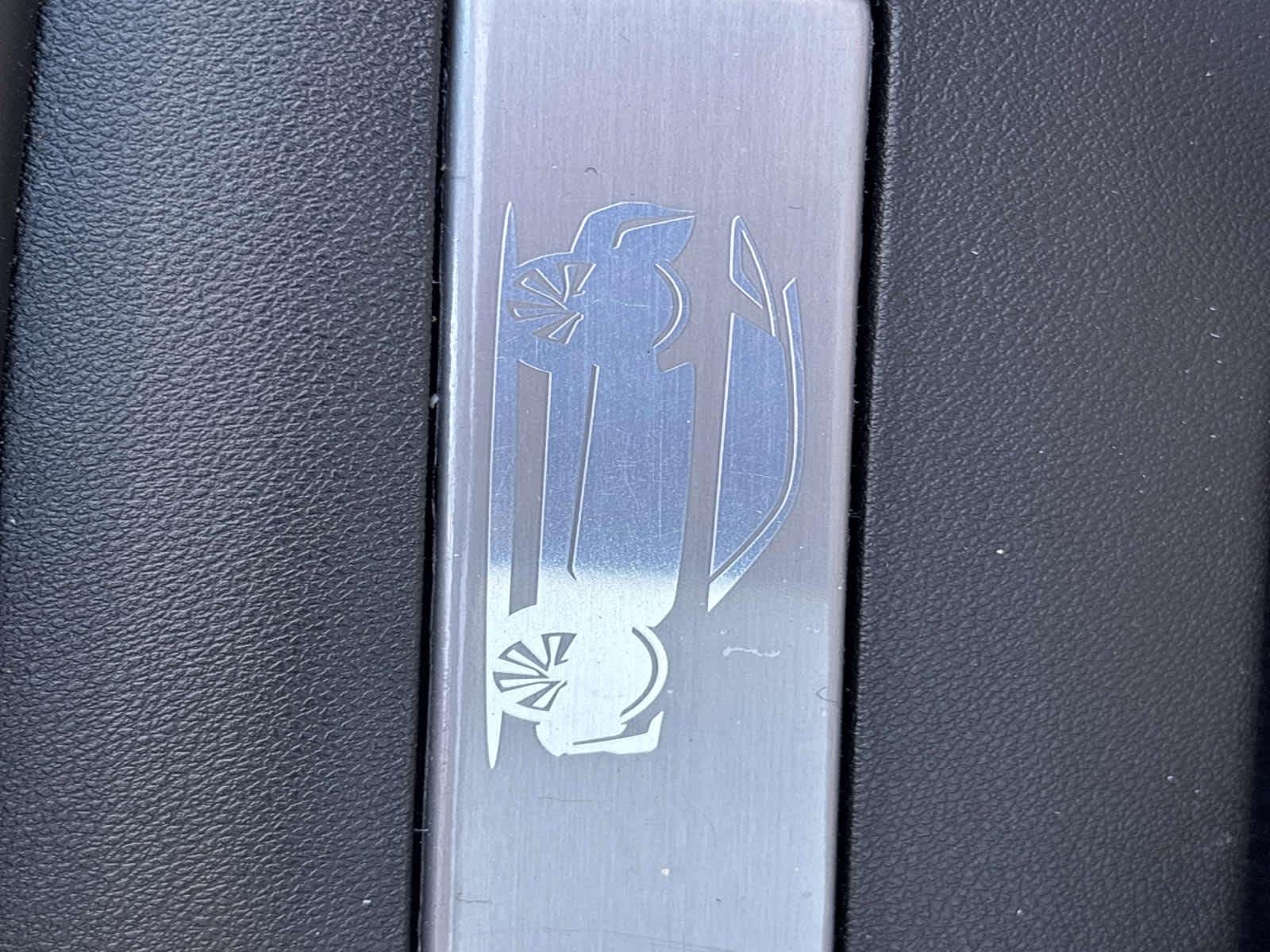 2025 Cadillac LYRIQ Luxury 2