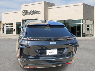 2025 Cadillac LYRIQ Luxury 2