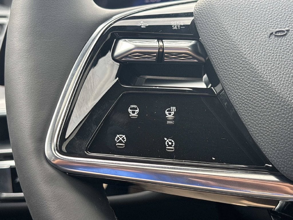 2027 Cadillac LYRIQ Signature Sport