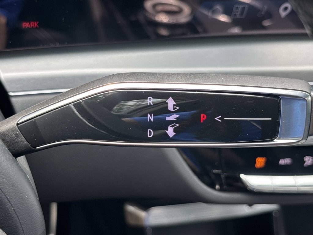 2027 Cadillac LYRIQ Signature Sport