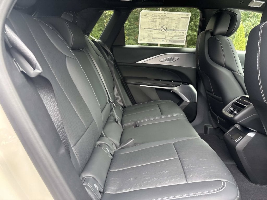 2027 Cadillac LYRIQ Signature Sport