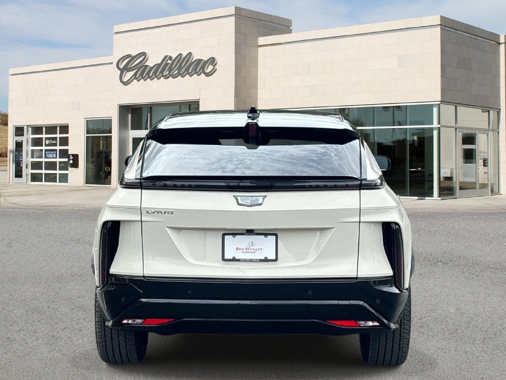 2027 Cadillac LYRIQ Signature Sport