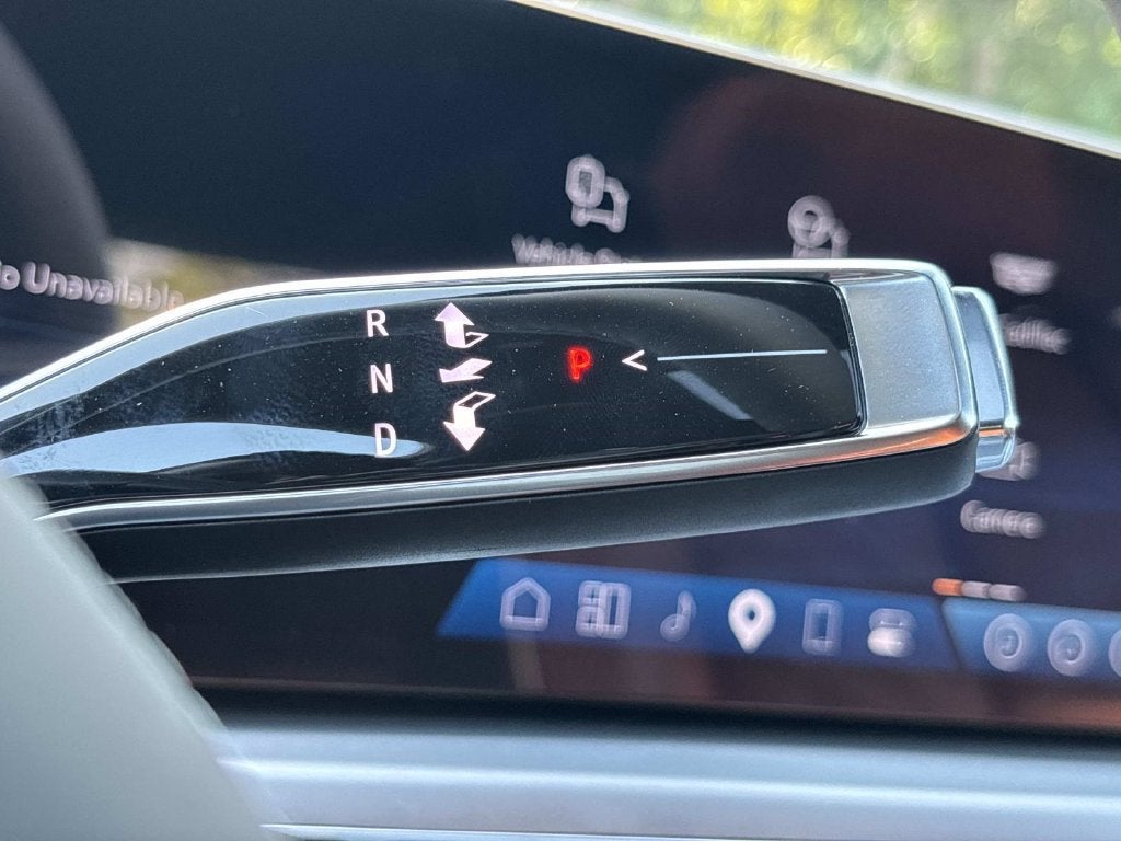 2027 Cadillac LYRIQ Signature Sport