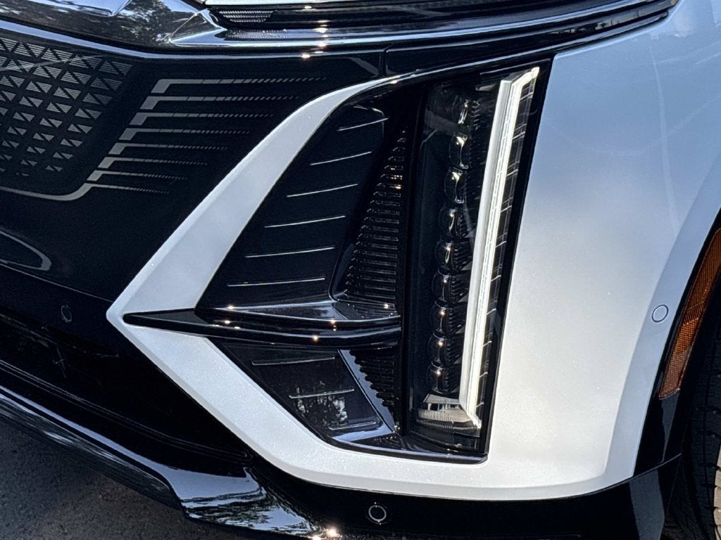 2027 Cadillac LYRIQ Signature Sport