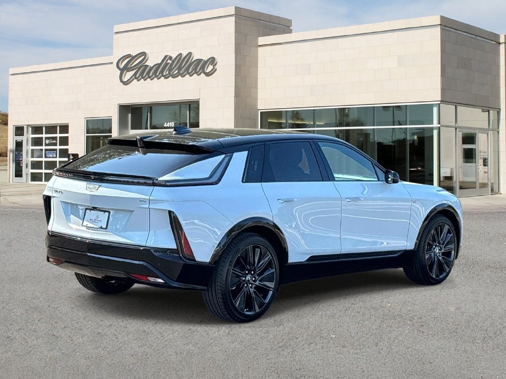 2027 Cadillac LYRIQ Signature Sport