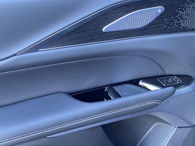 2027 Cadillac LYRIQ Signature Sport