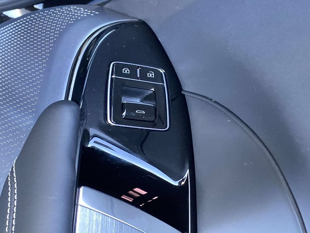 2027 Cadillac LYRIQ Signature Sport