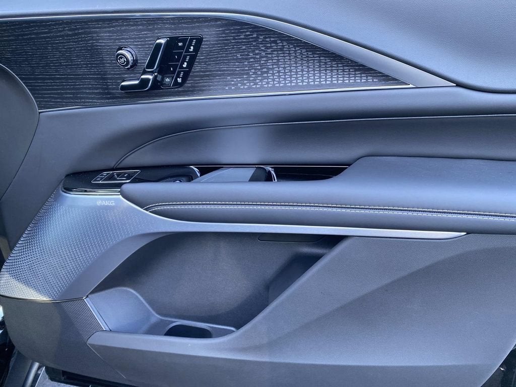 2027 Cadillac LYRIQ Signature Sport