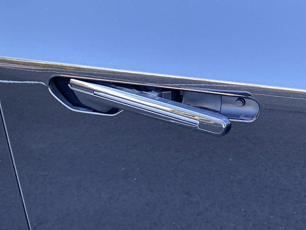 2027 Cadillac LYRIQ Signature Sport