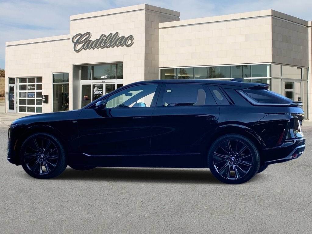 2027 Cadillac LYRIQ Signature Sport