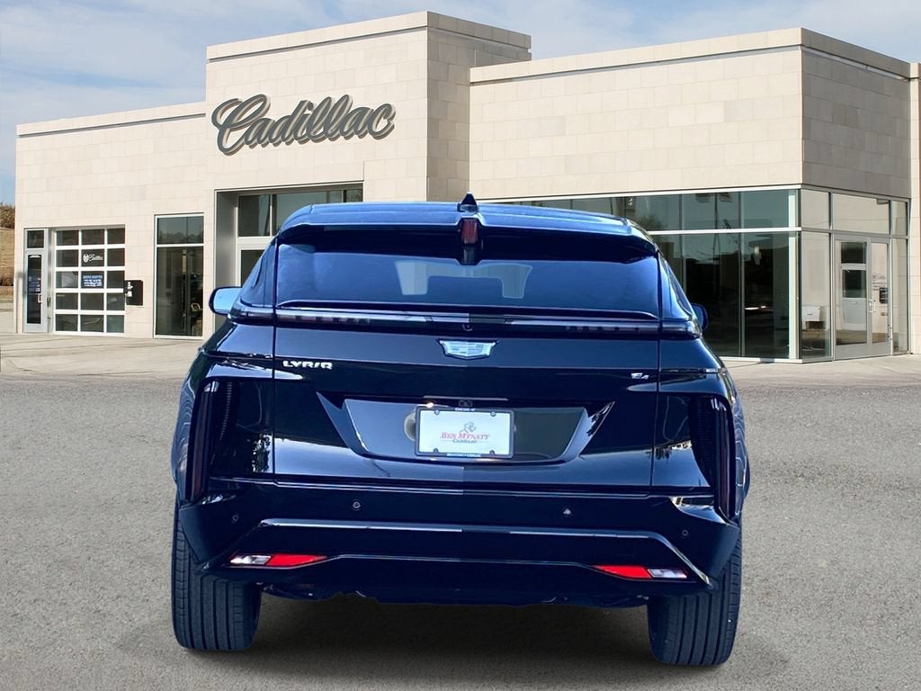 2027 Cadillac LYRIQ Signature Sport