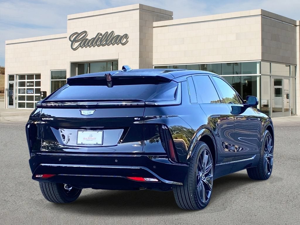 2027 Cadillac LYRIQ Signature Sport