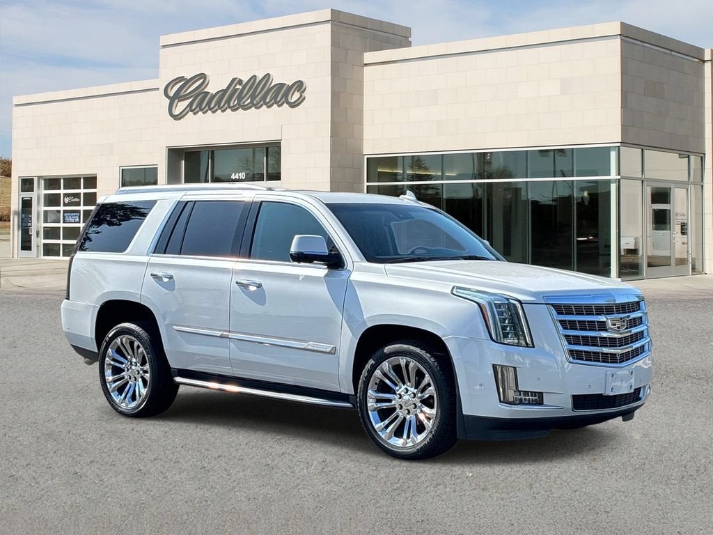 2020 Cadillac Escalade Luxury