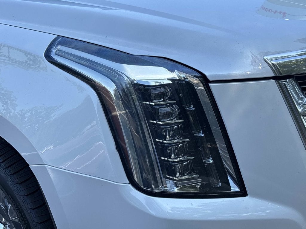 2020 Cadillac Escalade Luxury