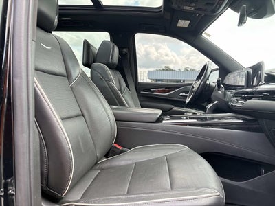 2023 Cadillac Escalade Sport
