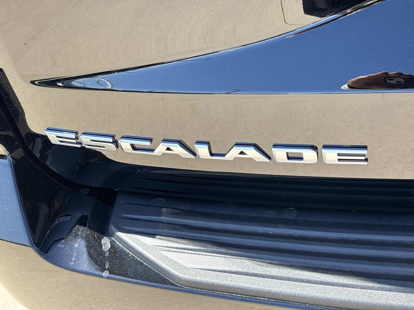 2026 Cadillac Escalade Luxury