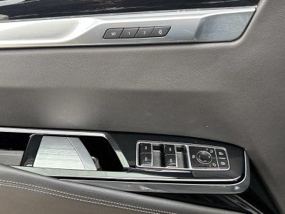 2025 Cadillac Escalade Sport